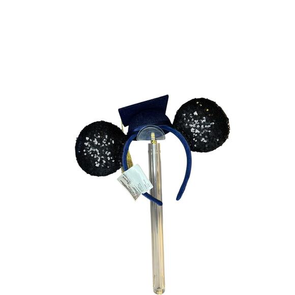 Mouse Ears Graduation - Picture 2 of 3